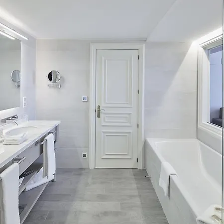 Casa Vilella 4* Sup فندق