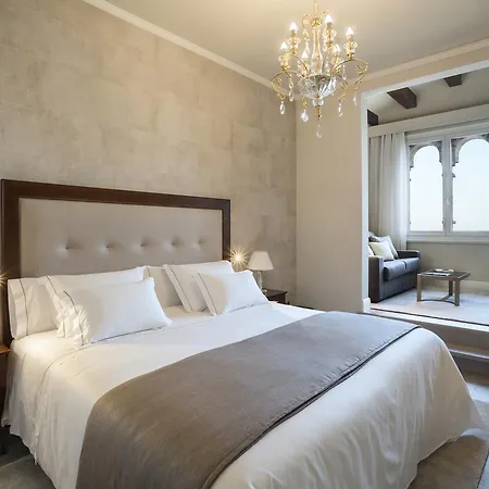 Casa Vilella 4* Sup فندق